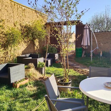 Las Hadas Albergue -Solo Para Peregrinos - Vegano -Bar Reliegos Buitenkant foto