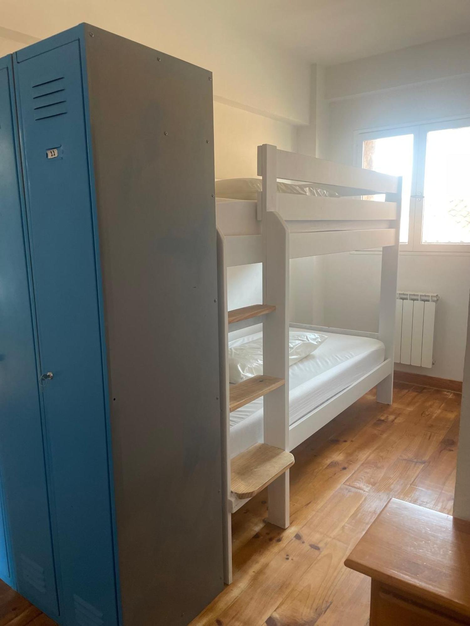 Las Hadas Albergue -Solo Para Peregrinos - Vegano -Bar Reliegos Buitenkant foto